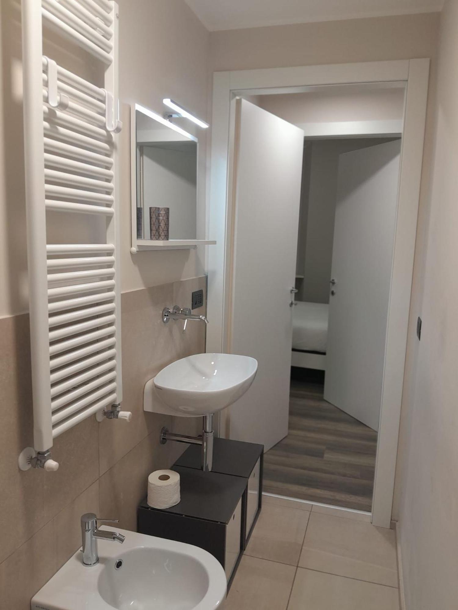 Central Beautiful Flat Como Exterior foto