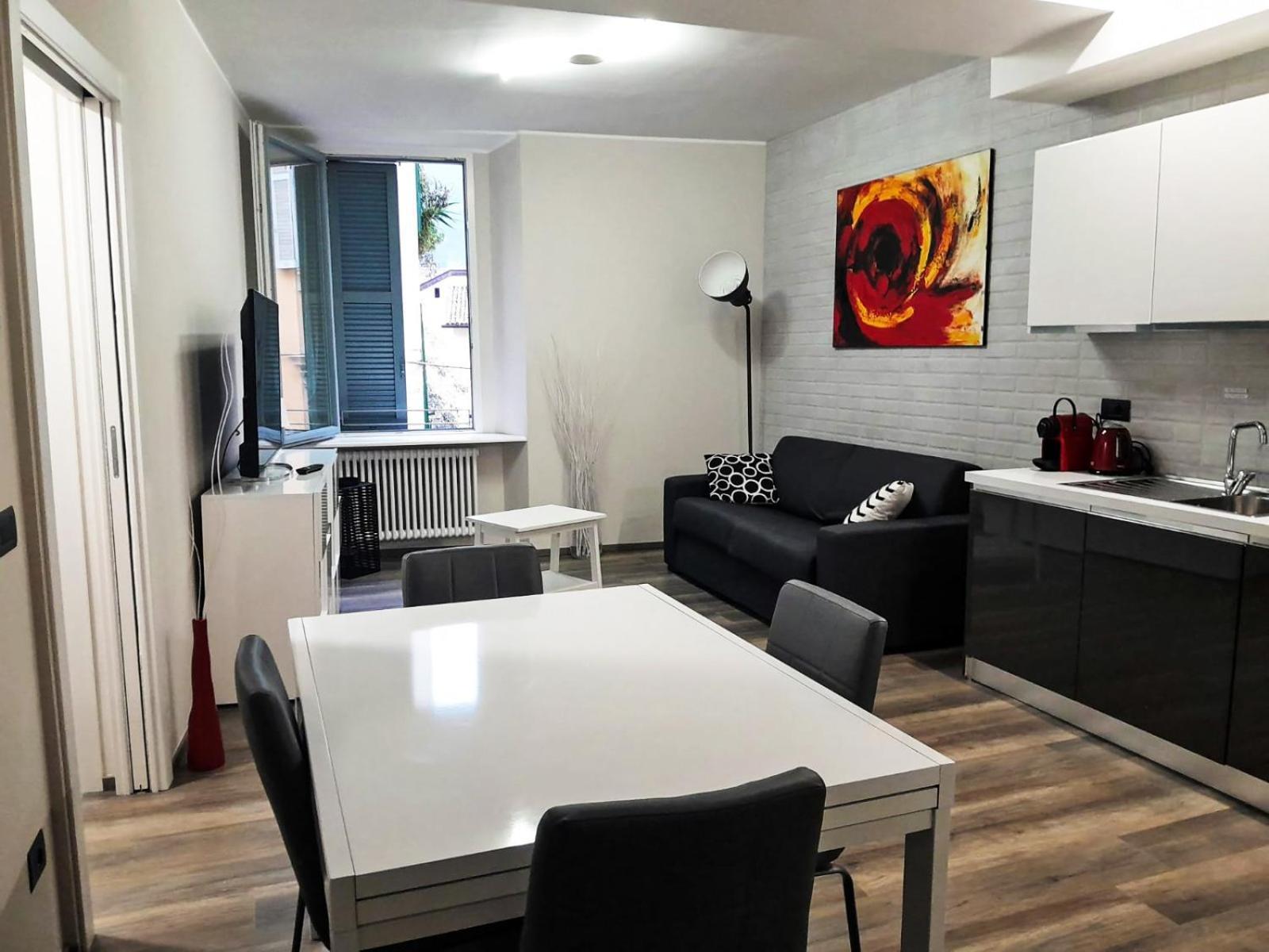 Central Beautiful Flat Como Exterior foto